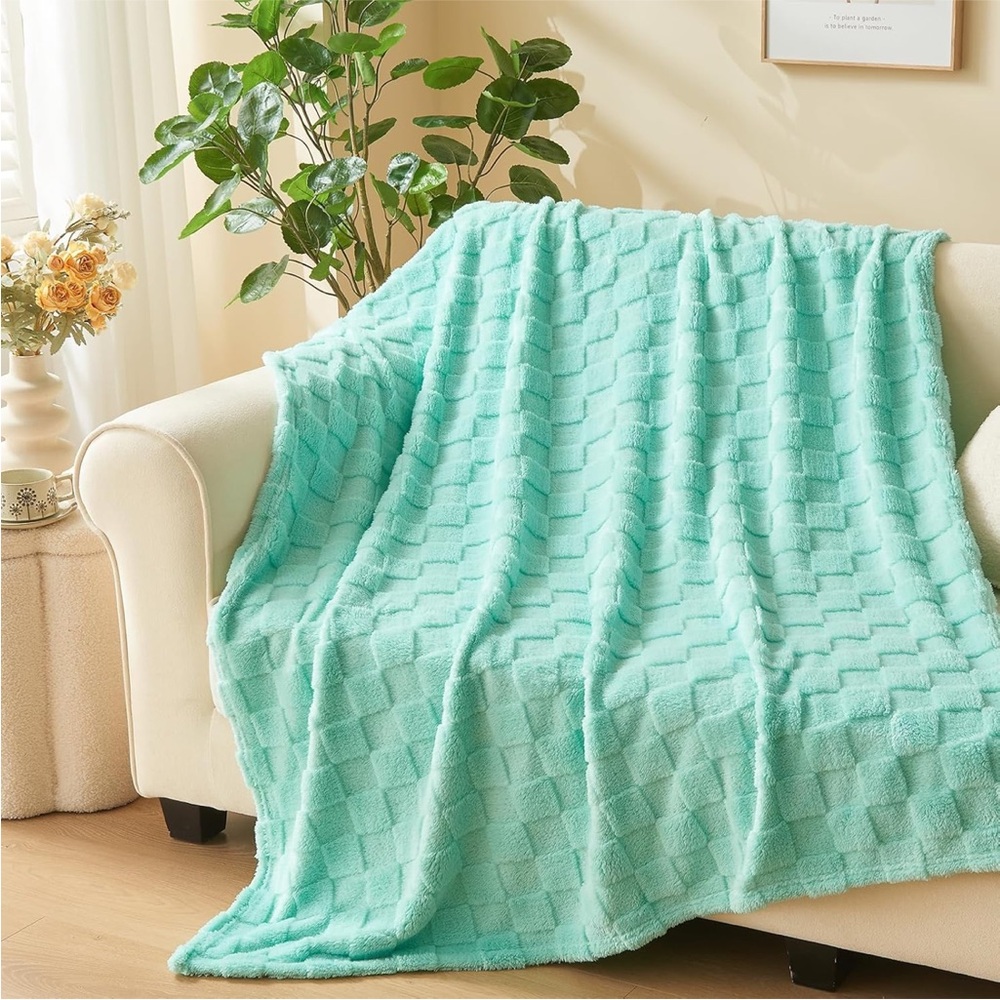 Aqua Fleece Throw Blanket